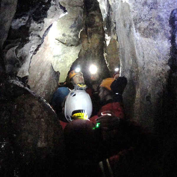 Caving%20600